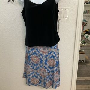 Renee Blue Multicolor Geometric Knee-Length Skirt; Size Large Petite.Rayon blend